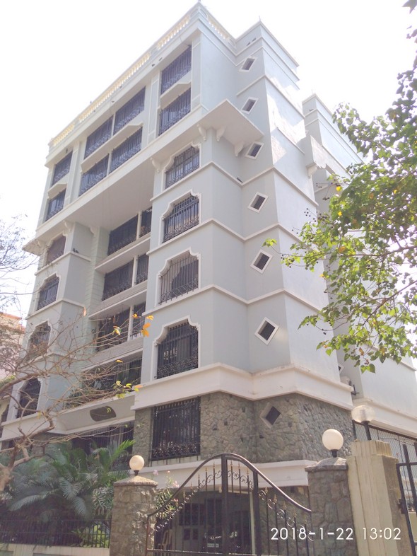 Main - Genesis, Santacruz West